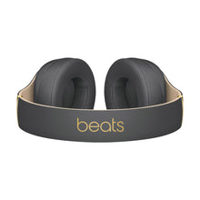 Beats by Dr. Dre Wireless  Headphones